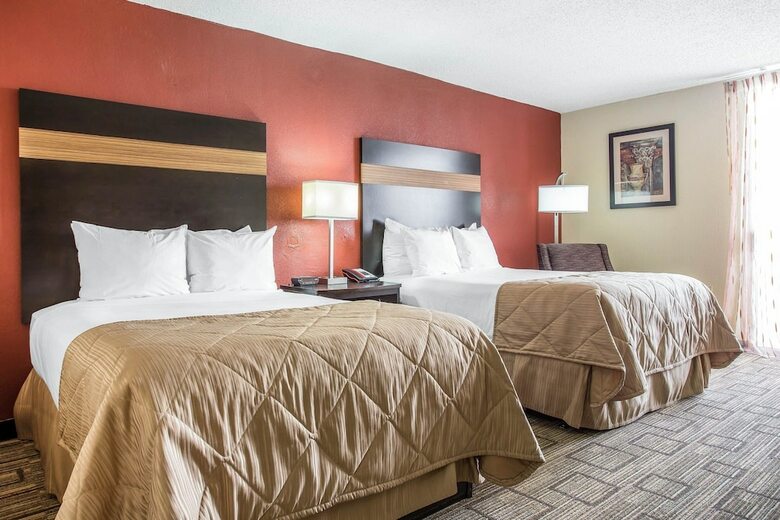 Clarion Hotel