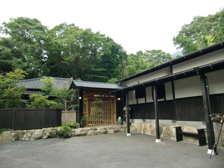 Oita Ken?yufuin Onsen Hoshifuruyado Seian