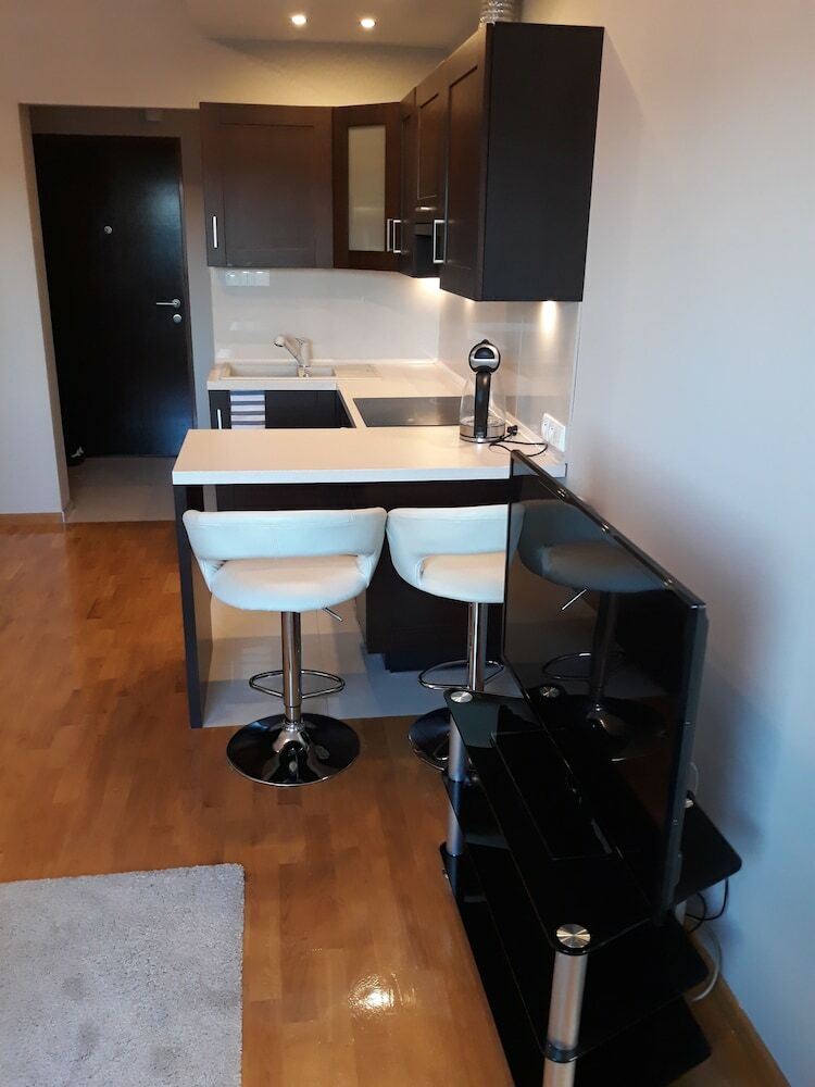 Mg Apartments