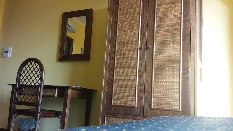 Hotel Bed And Breakfast Coral Blue