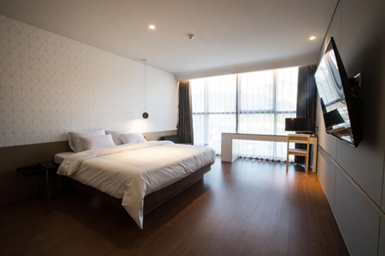 Yongwon Hound Hotel