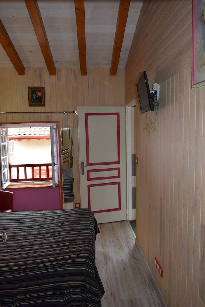 Hotel G�te D'�tape Azkorria