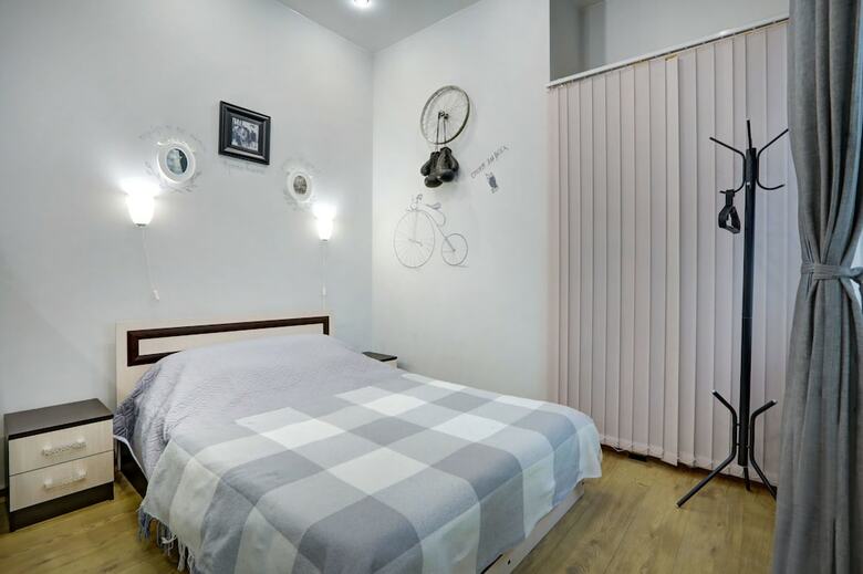 Apartments Logic Hall
