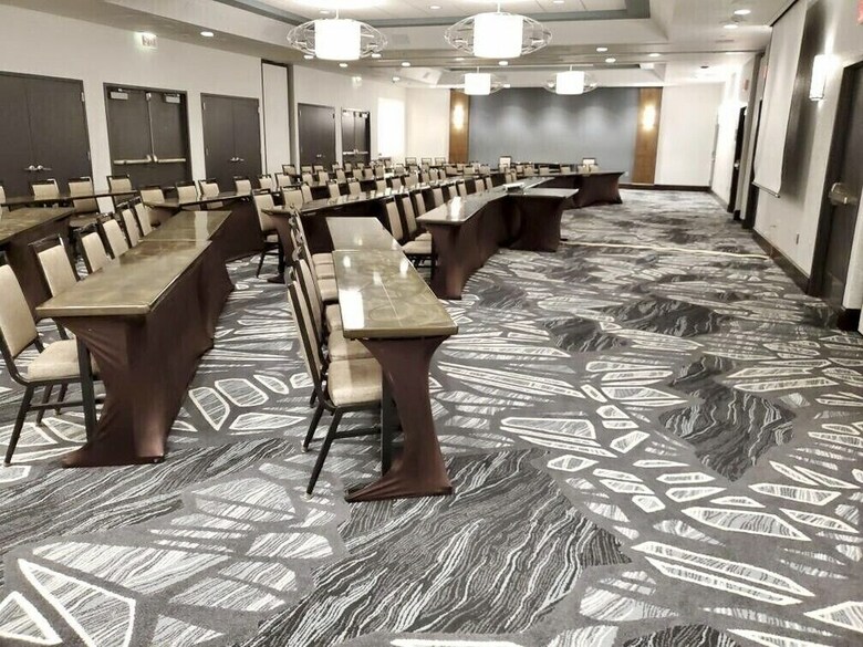 Hotel Embassy Suites Syracuse