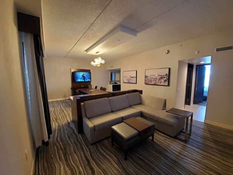 Hotel Embassy Suites Syracuse
