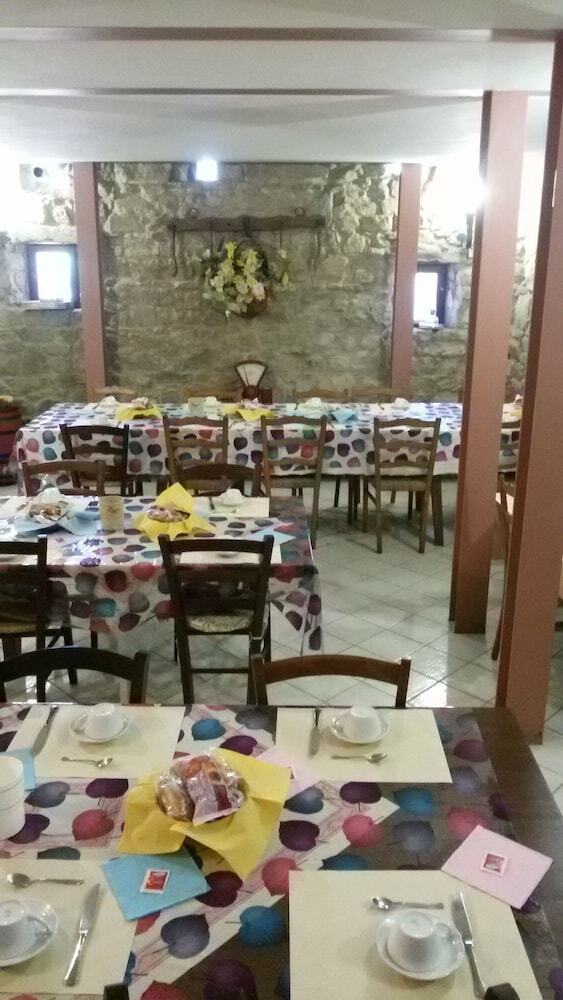 Madonna Del Poggio