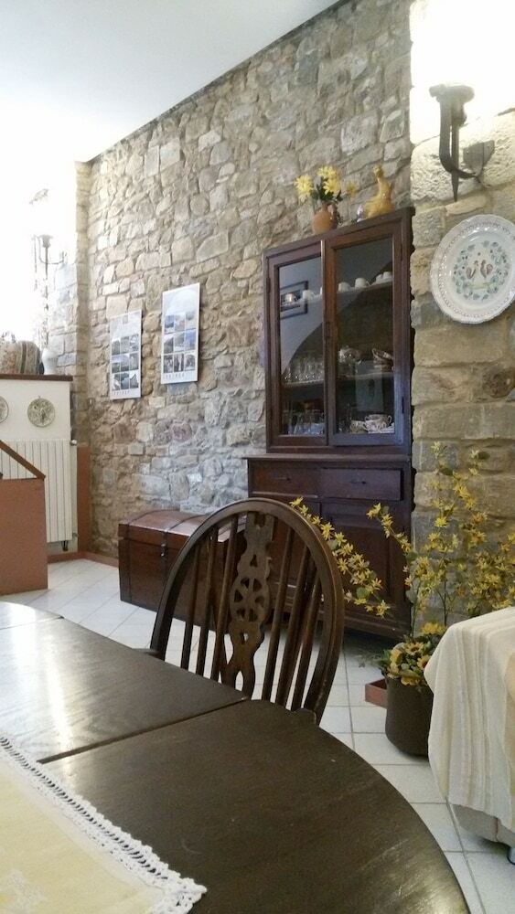 Madonna Del Poggio