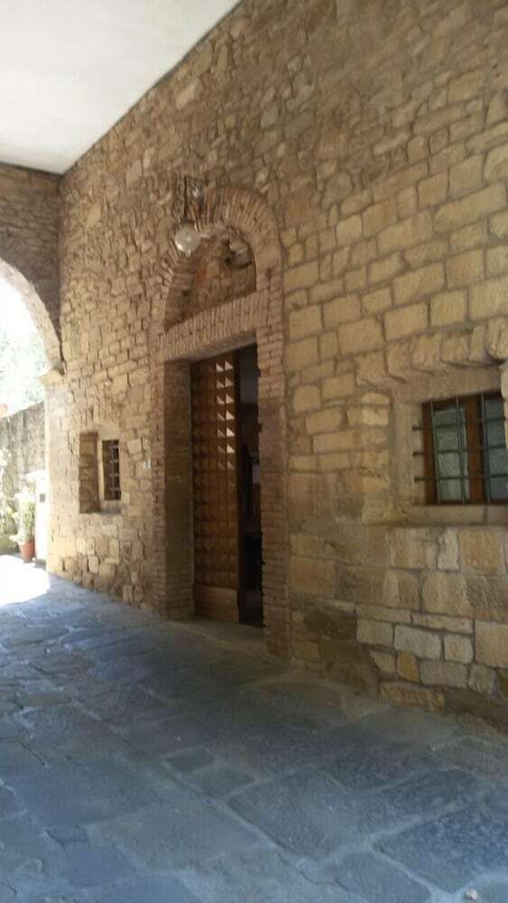 Madonna Del Poggio