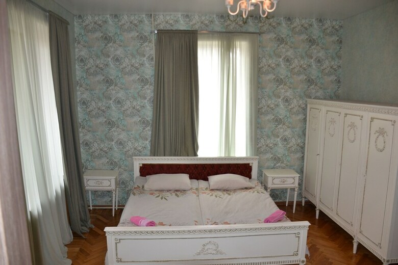 Hotel Dachi Inn