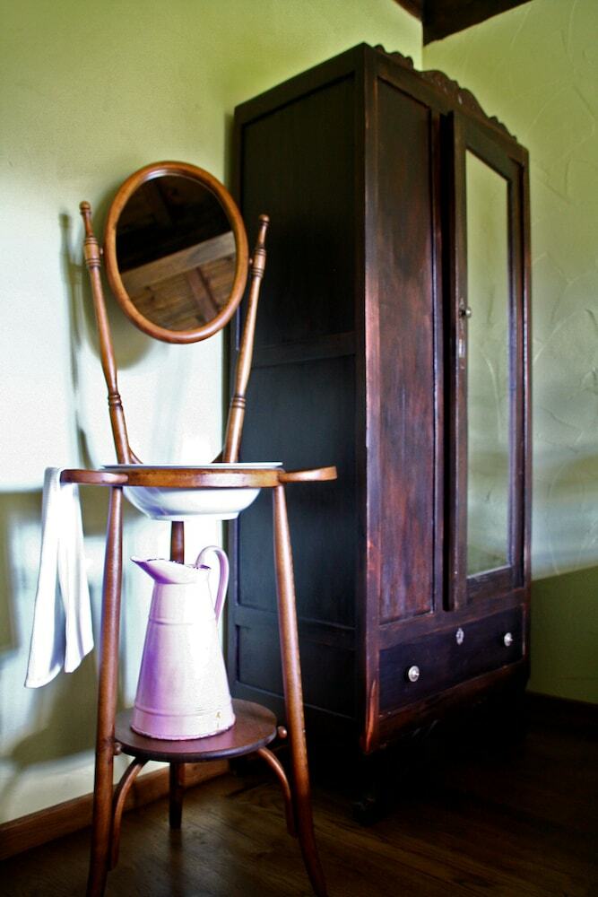 Hotel La Casona De Tori�