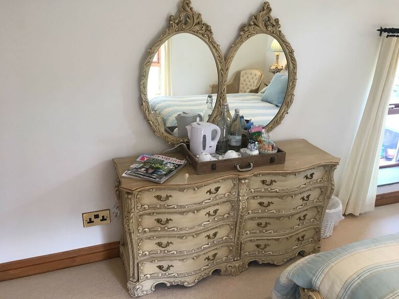 Otley Chevin B&B With Dining