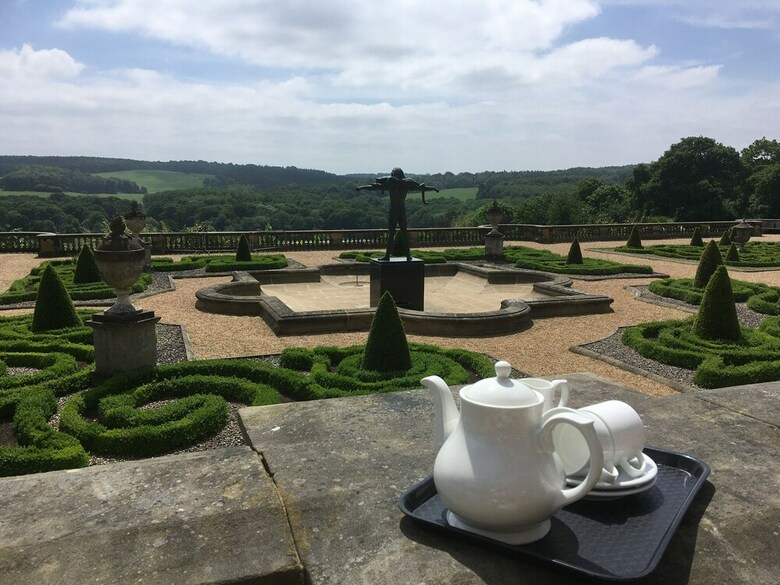 Otley Chevin B&B With Dining