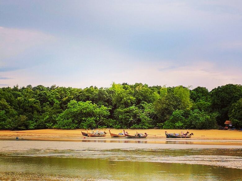 Hotel Phayamas Private Beach Resort