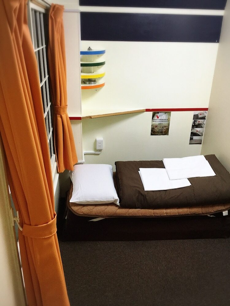 Hostal Takamatsu Guesthouse Bj Station - Hostel