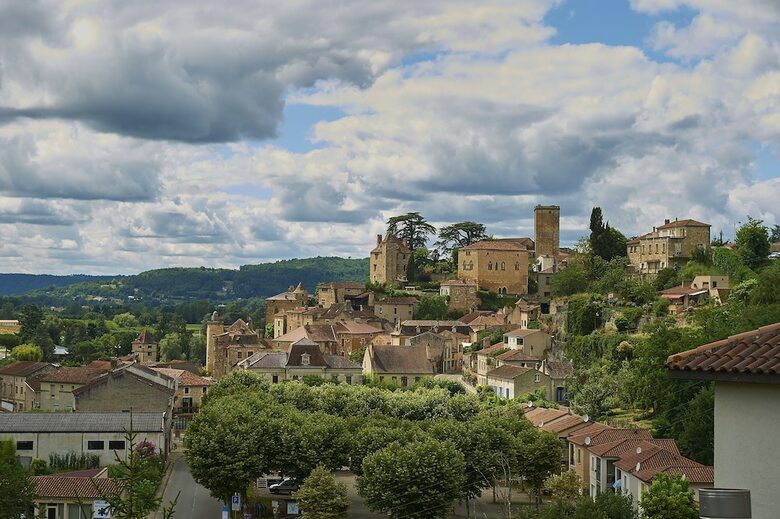 Village Des Cigales