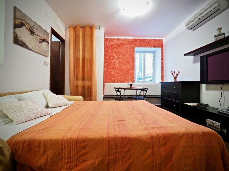 Apartamento Studio Rosso San Luca Zona Acquario