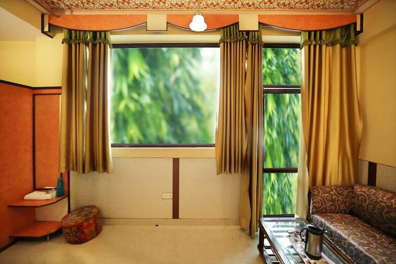 Hotel Golden Heritage