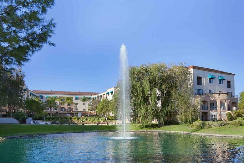 Hotel Embassy Suites By Hilton Temecula Valley Wine Country