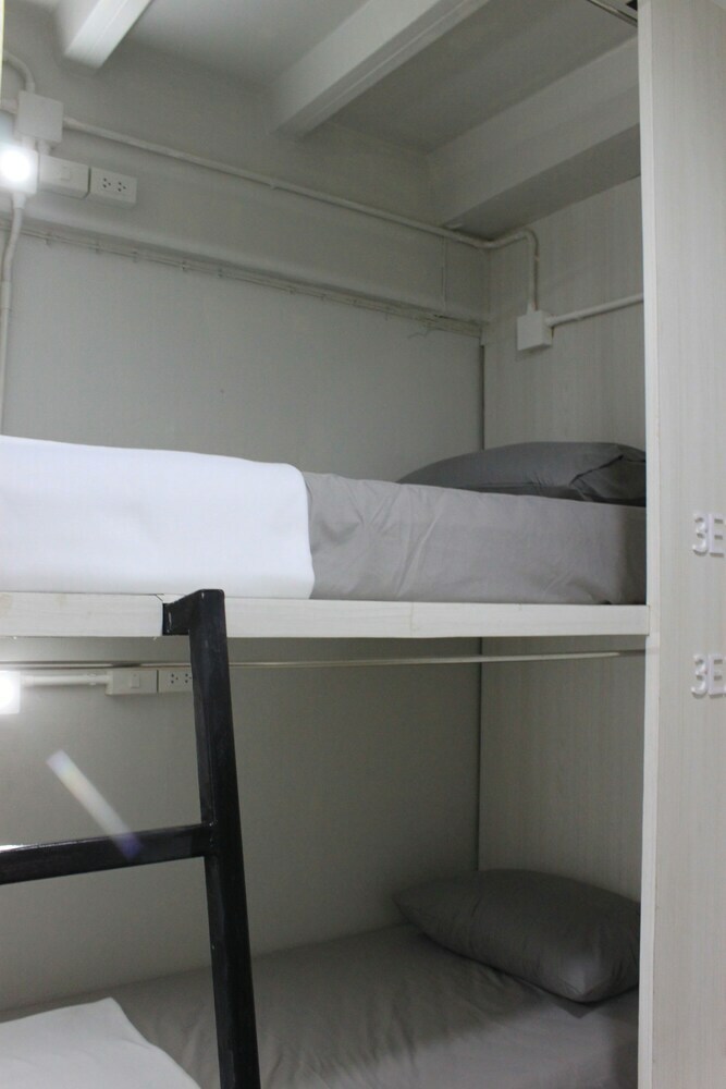 Hostal Bed Bike Hostel
