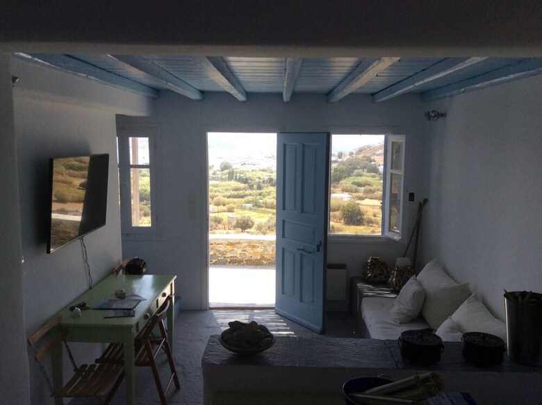 Sea View Villa At Livadi