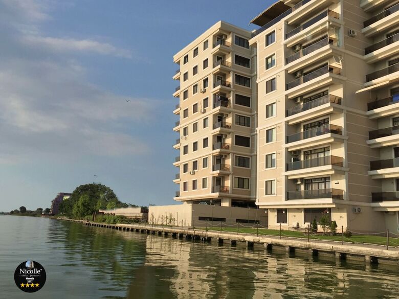 Apartamentos Deluxe Nicolle Solid Residence Mamaia