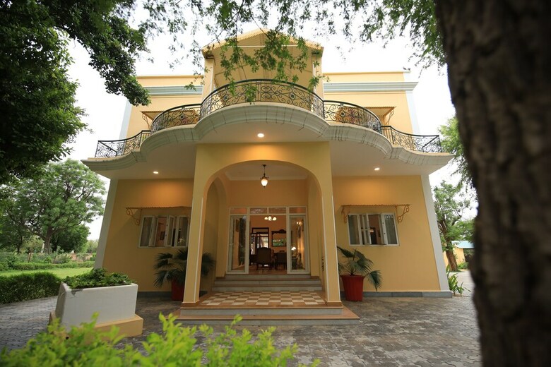 Hotel Roop Niwas Kothi