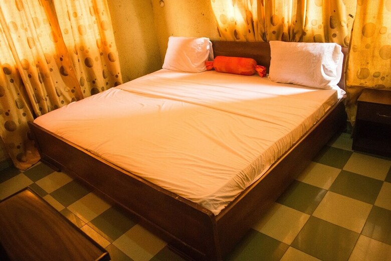 Hotel Amenze Guest House