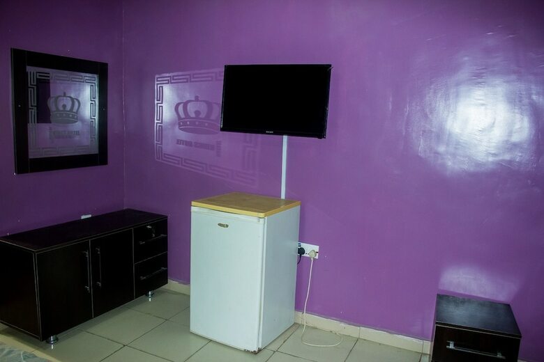 Masbat De-kings Hotel