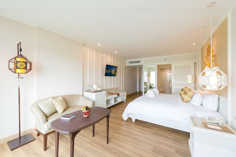 Hotel The Riverie By Katathani