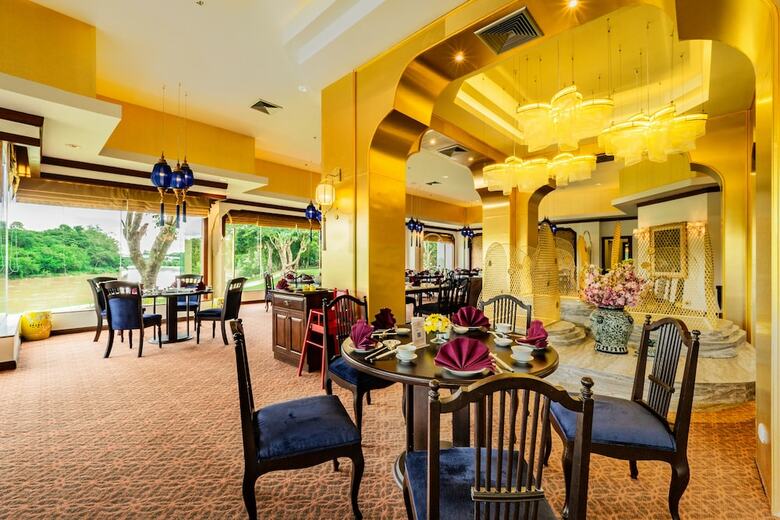 Hotel The Riverie By Katathani