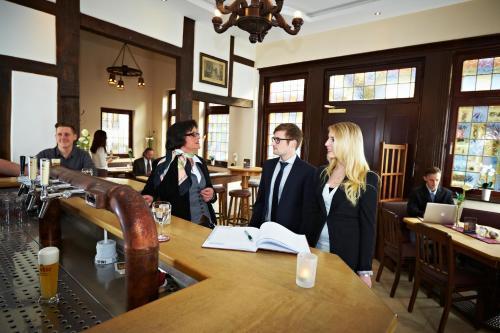 Hotel Altes Gasthaus Schr�er