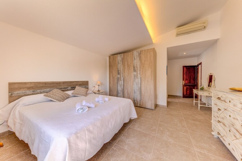 Villa La Font Canaves