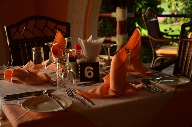 Apartamentos Maweni Beach Cottages