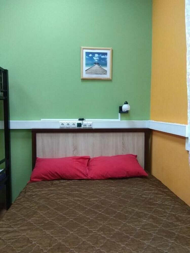 Hostal Fortuna Inn - Hostel