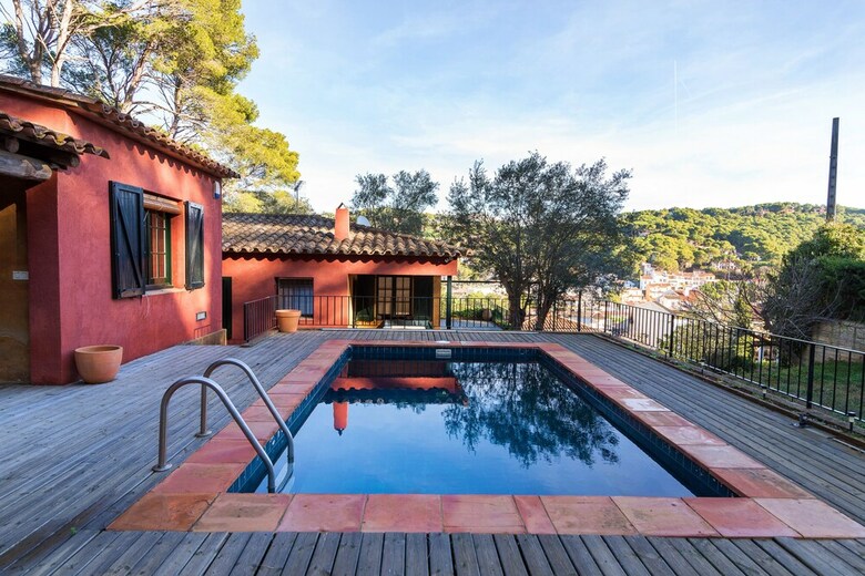 Bohemian Villa Con Piscina Privada En Playa Tamariu