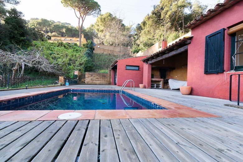 Bohemian Villa Con Piscina Privada En Playa Tamariu