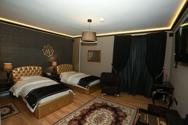 Hotel Hymetis Palace