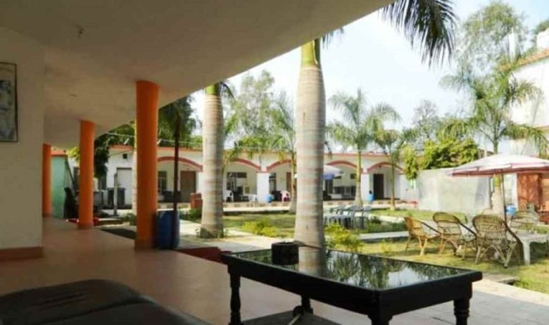 Hotel Sun Resort Bandhavgarh