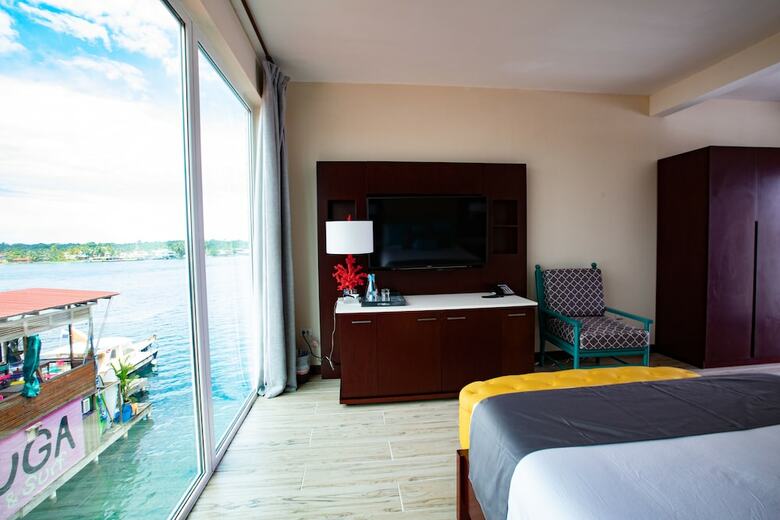 Hotel Azul Paradise Bocas Town