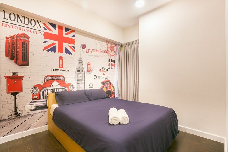 Rivergate Apartment