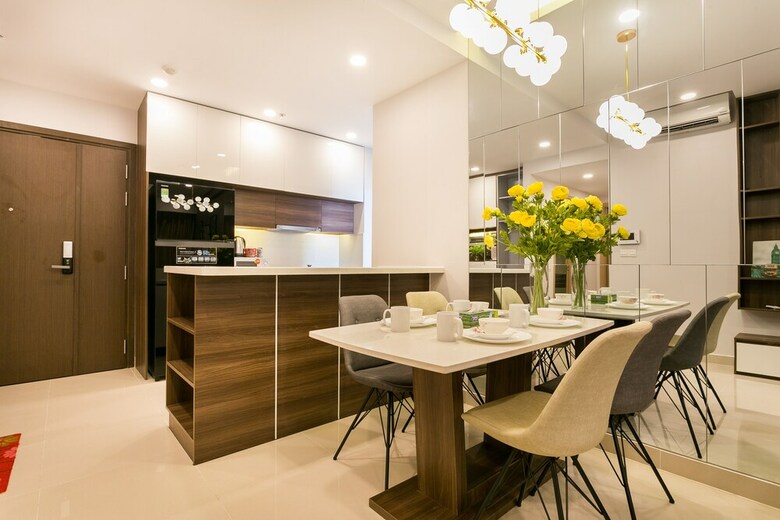 Rivergate Apartment