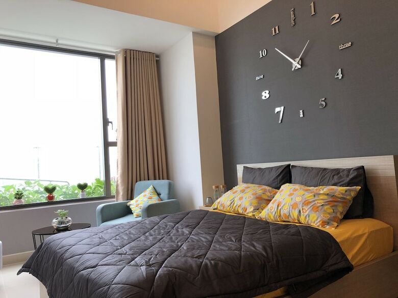 Rivergate Apartment