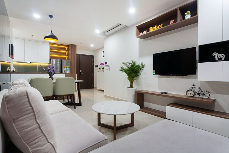 Rivergate Apartment