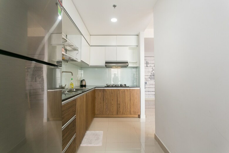 Rivergate Apartment