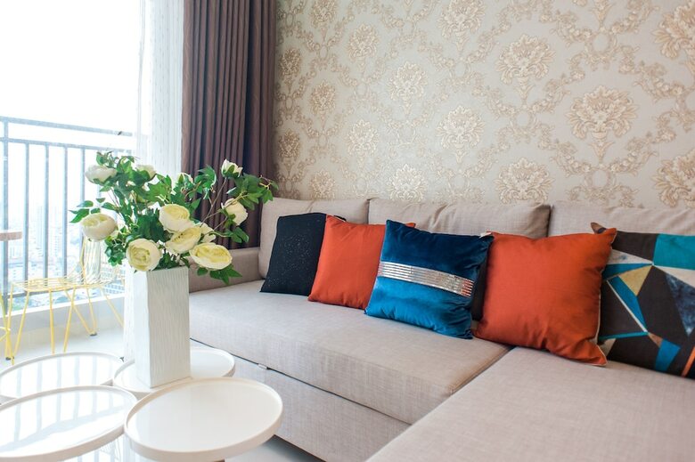 Rivergate Apartment