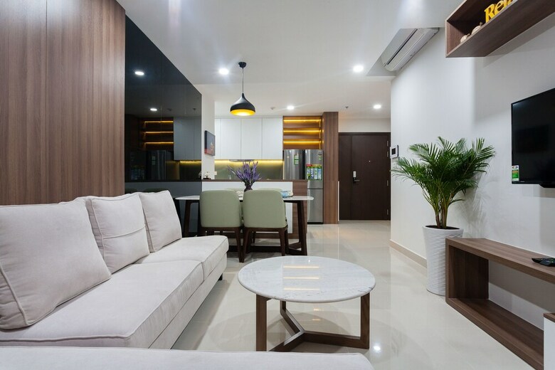 Rivergate Apartment