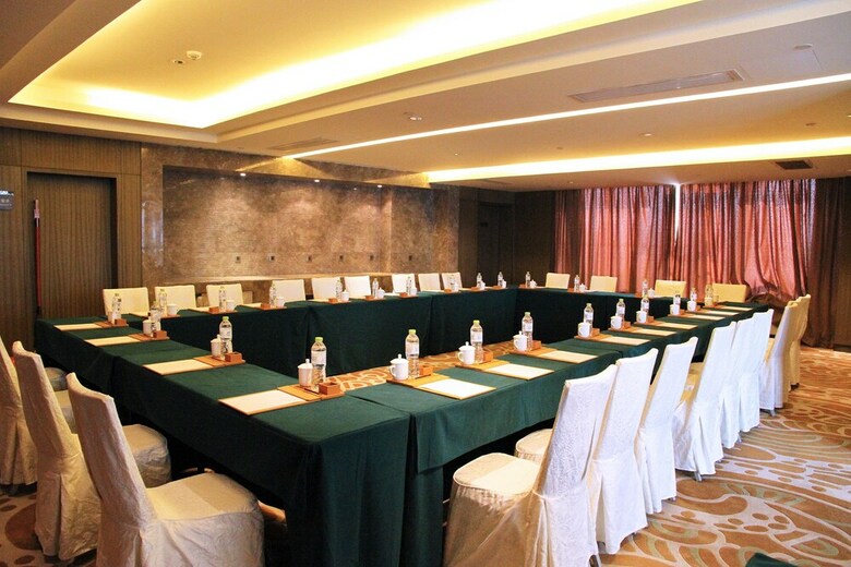 Maya Gleetour Hotel Wuhan