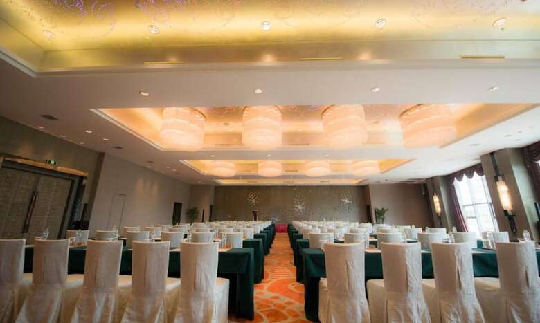 Maya Gleetour Hotel Wuhan