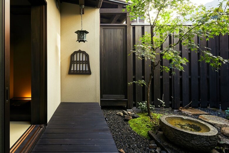 Yadoru Kyoto Hanare Eigetsu