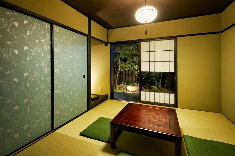 Yadoru Kyoto Hanare Eigetsu